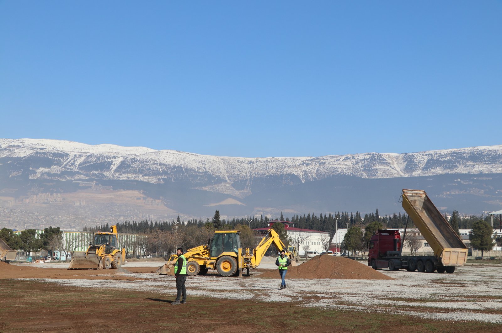 Baykar donates 1,000 permanent shelters for quake victims, more to come