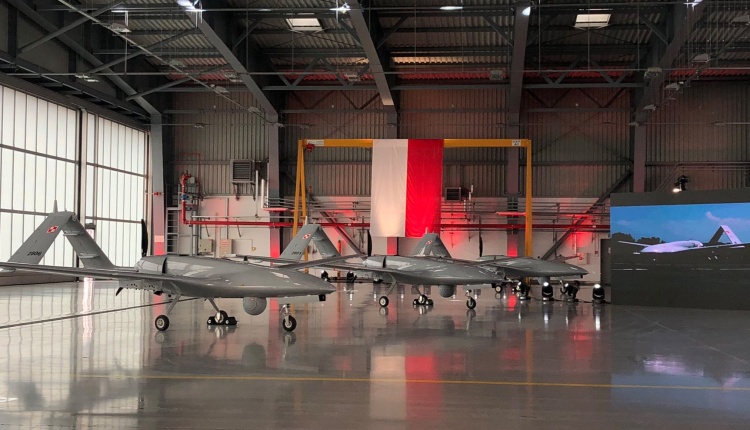 POLAND RECEIVES FIRST BAYRAKTAR DRONES